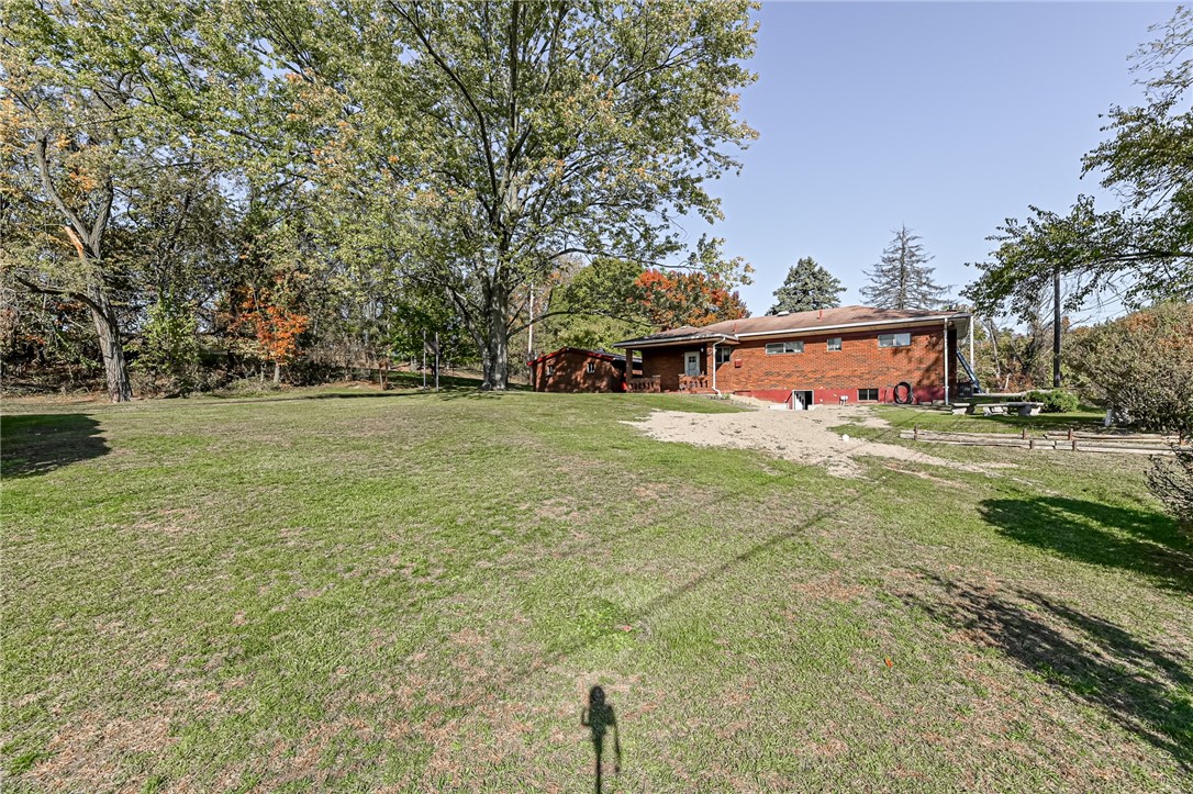 1584 Brinton Rd