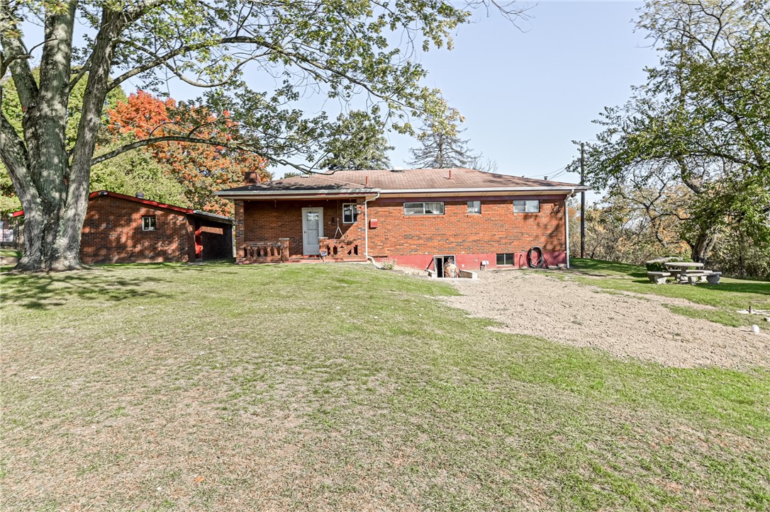 1584 Brinton Rd