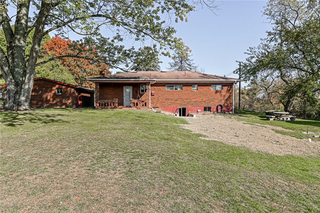 1584 Brinton Rd