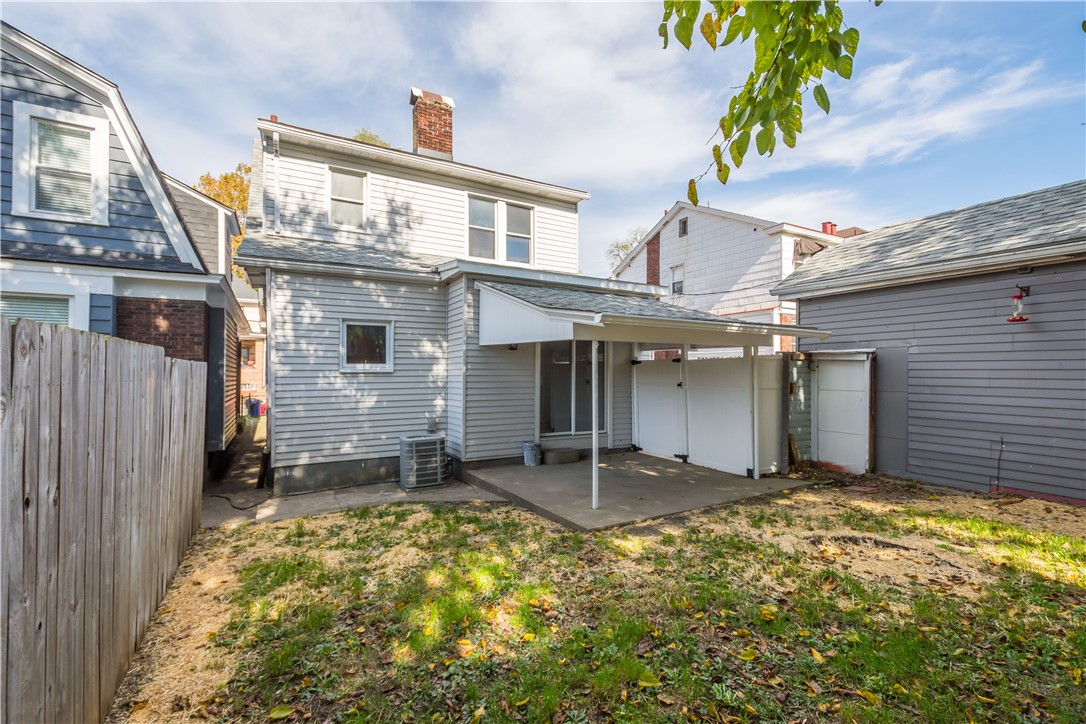 420 Ruxton St
