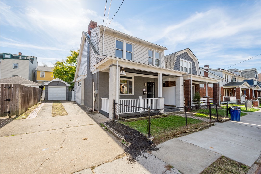 420 Ruxton St