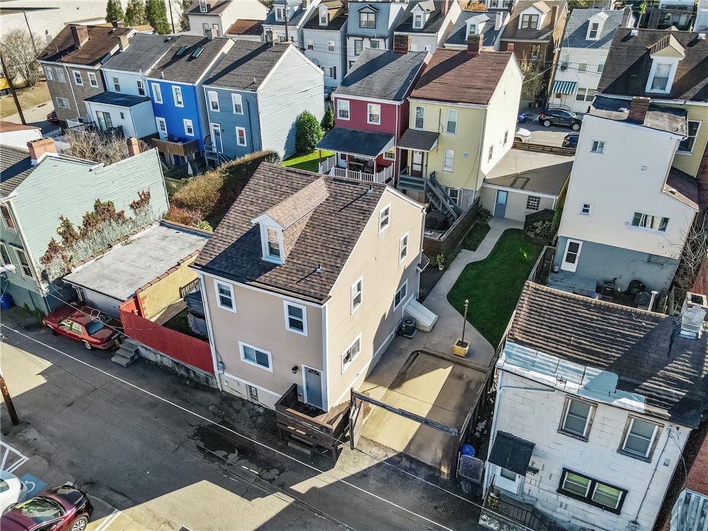 5423 Carnegie Str.