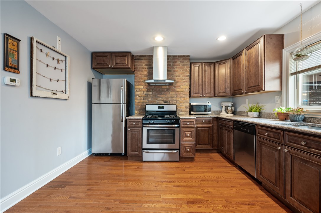 5423 Carnegie Str.