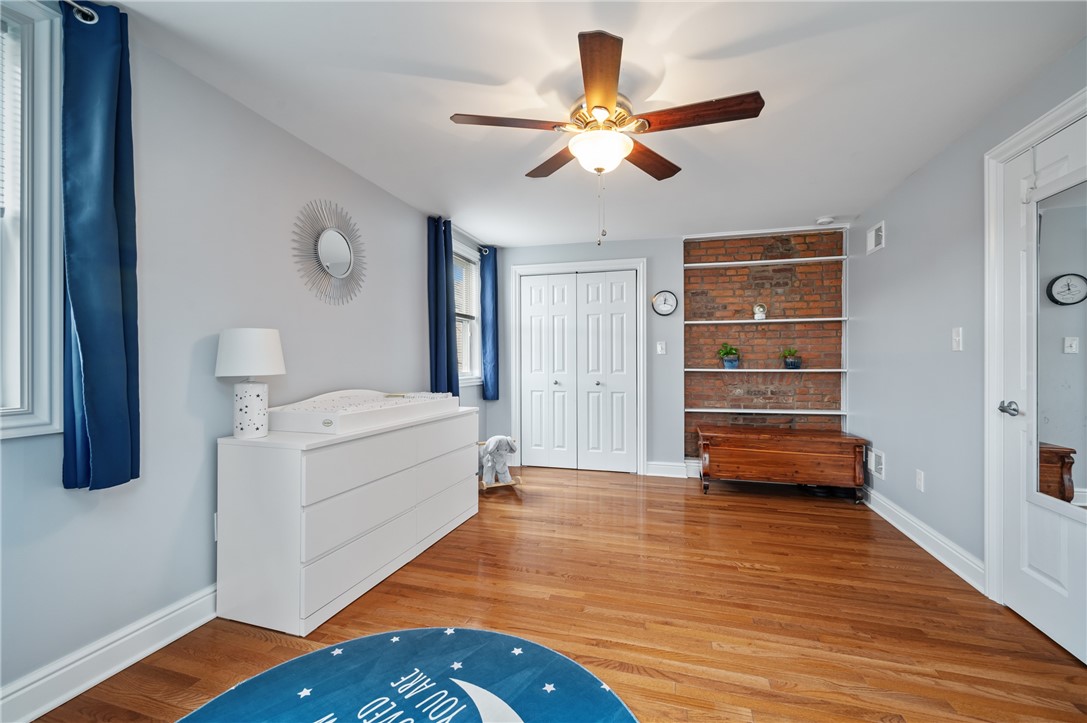 5423 Carnegie Str.