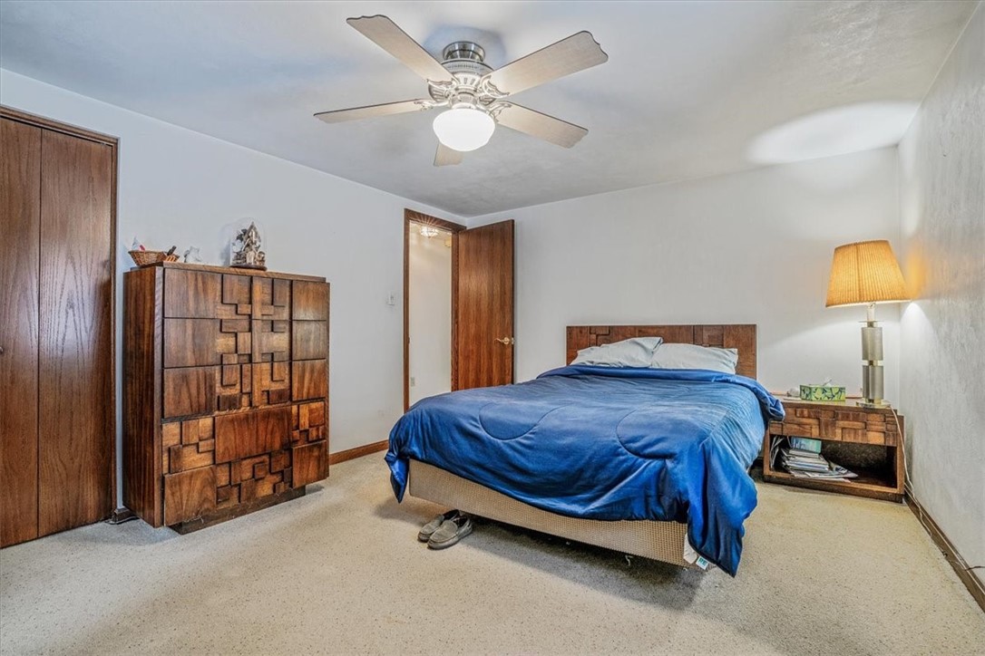 29 Farmcrest Dr