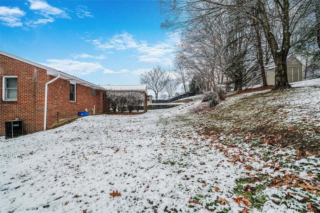 29 Farmcrest Dr