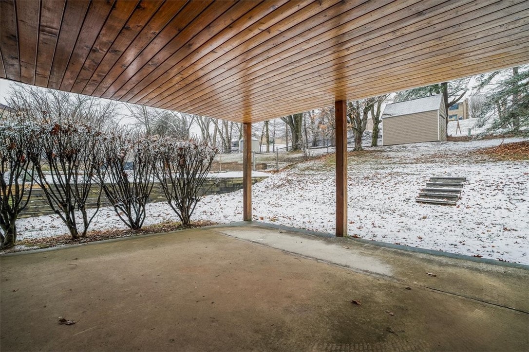 29 Farmcrest Dr