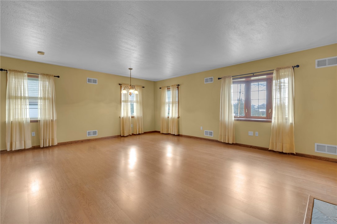1601 Cottage Ave