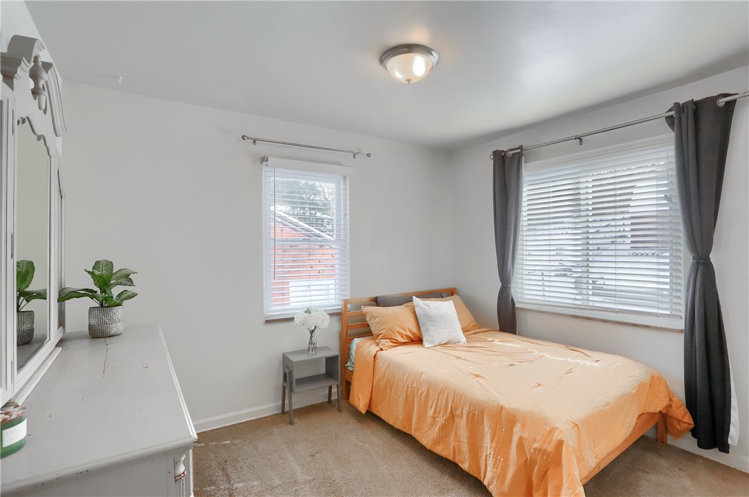 1507 Williamsburg Pl