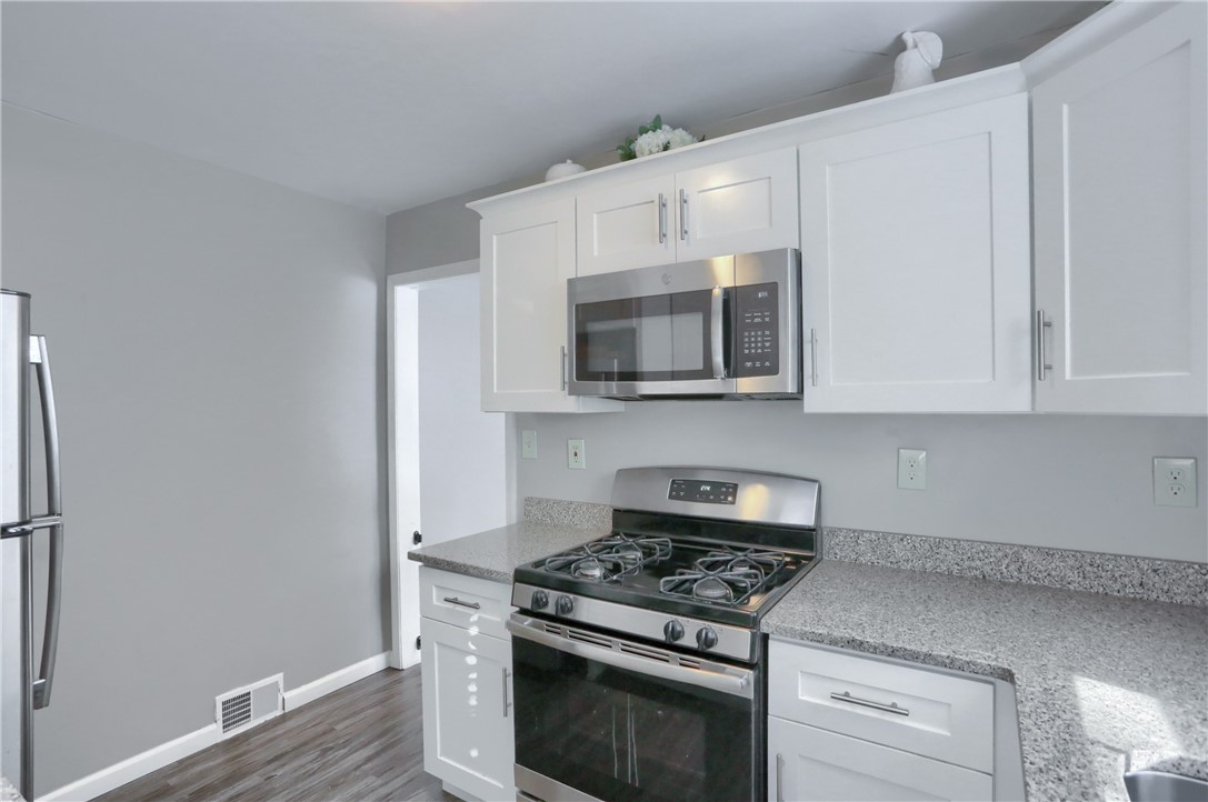 1507 Williamsburg Pl