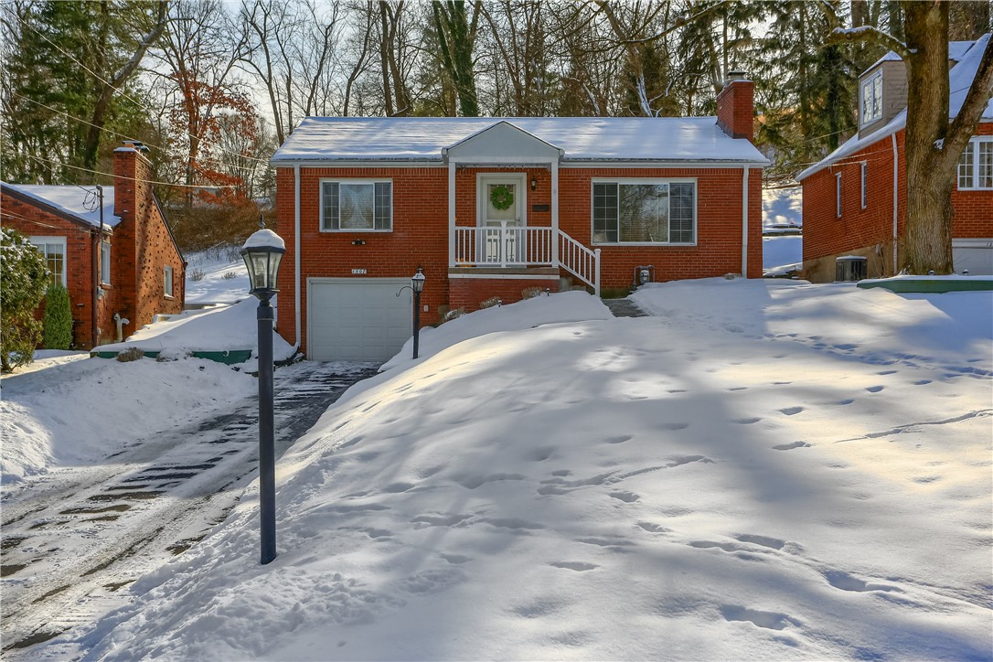 1507 Williamsburg Pl