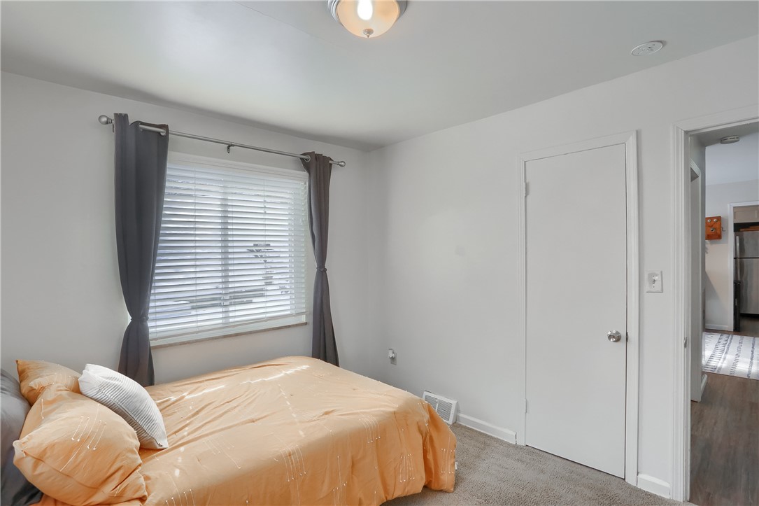 1507 Williamsburg Pl