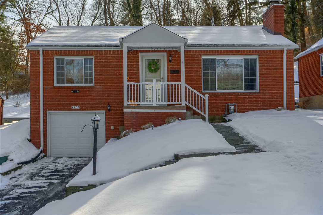 1507 Williamsburg Pl