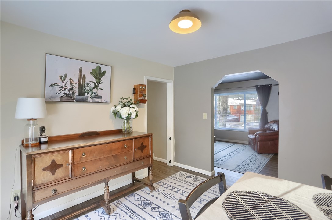 1507 Williamsburg Pl