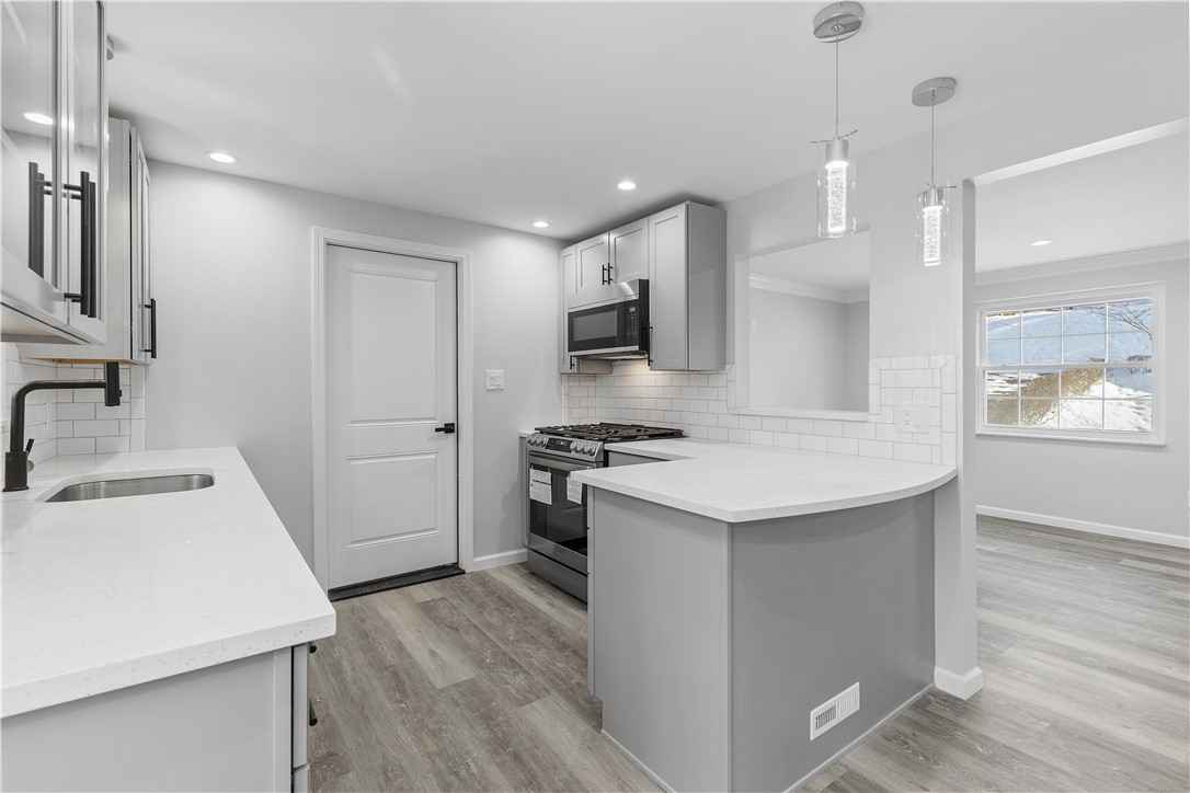 158 Spring Grove Rd