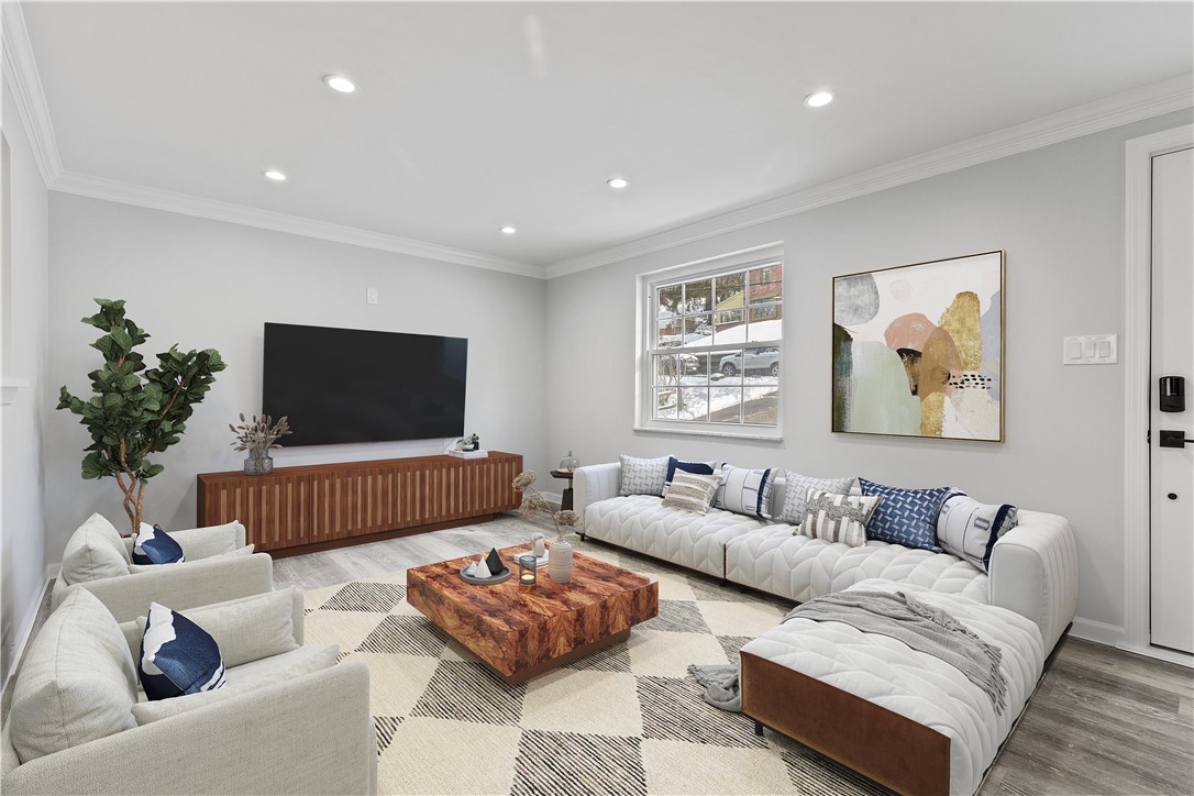 158 Spring Grove Rd