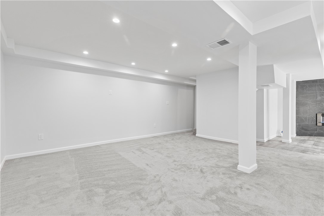 158 Spring Grove Rd