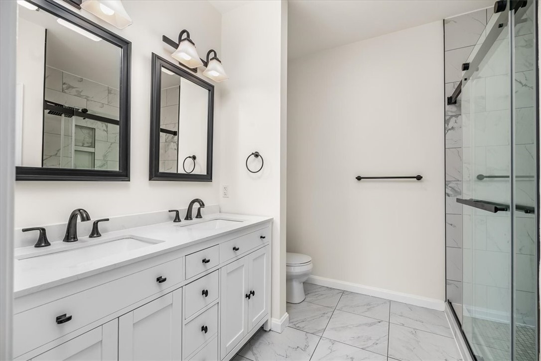 1611 Buena Vista St