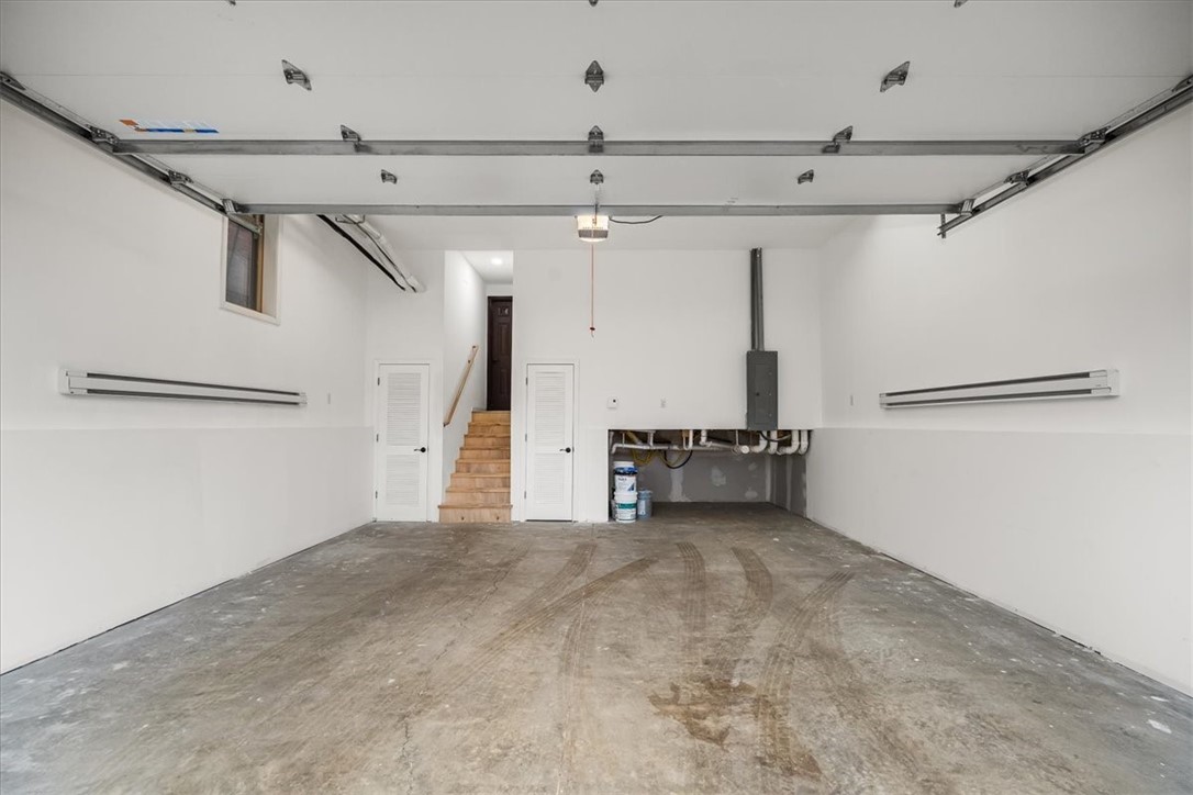 1611 Buena Vista St