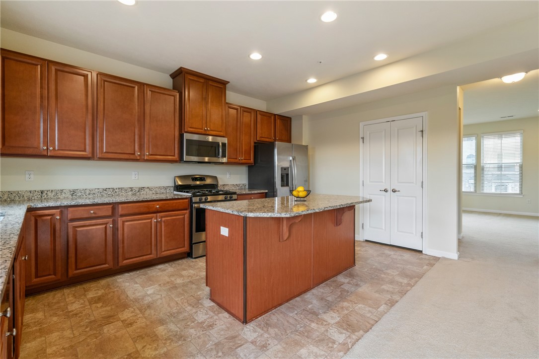 858 Beacon Lane