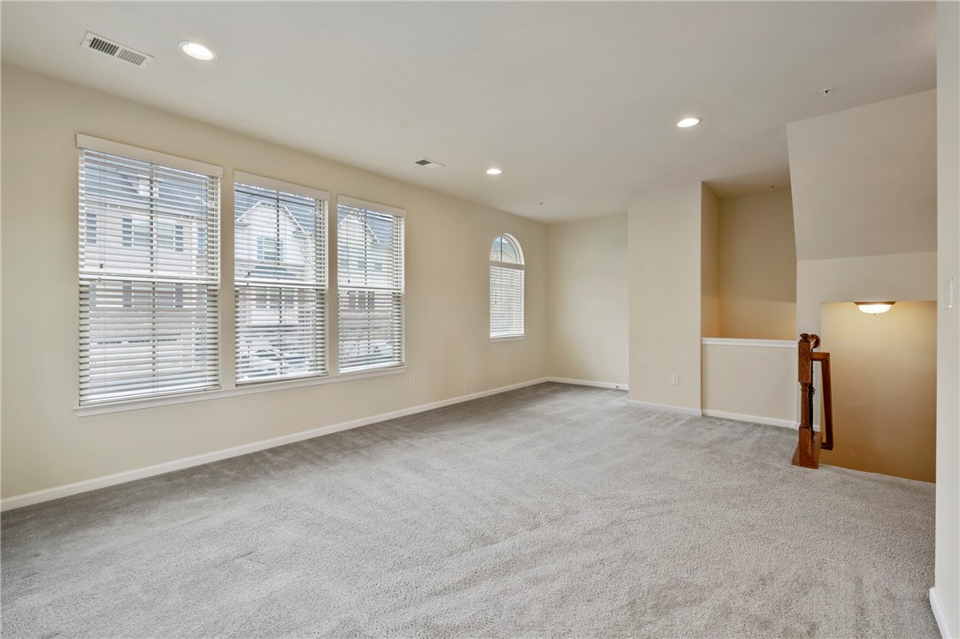 858 Beacon Lane