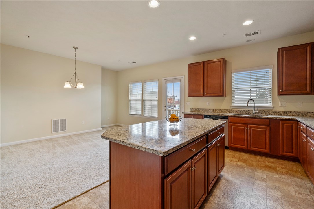 858 Beacon Lane