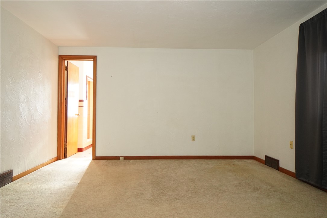 831 Baldwin