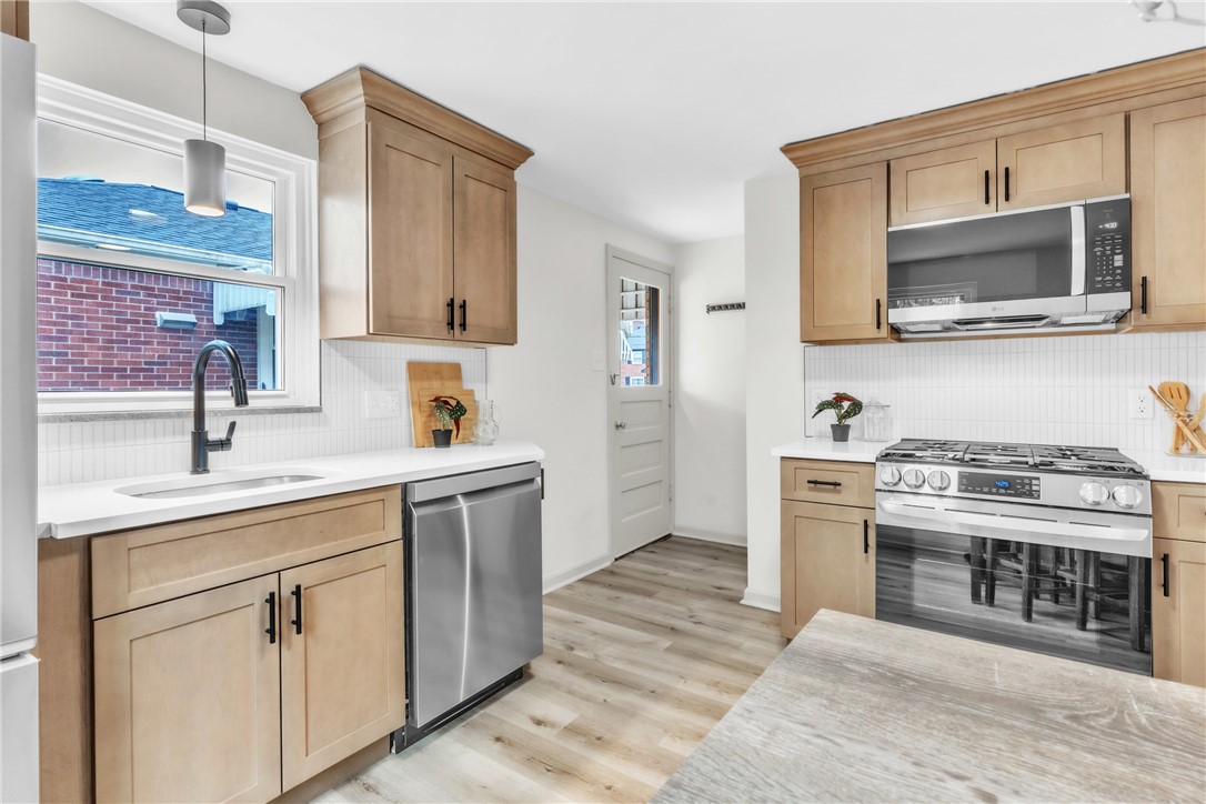 102 North Duane