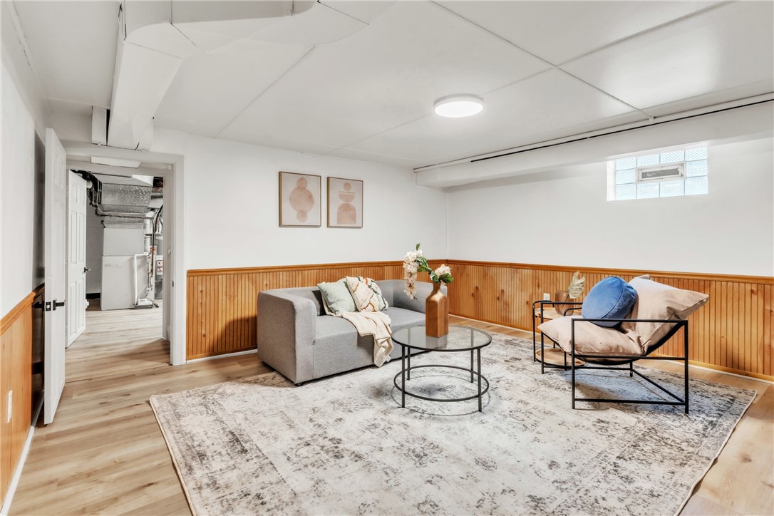 102 North Duane