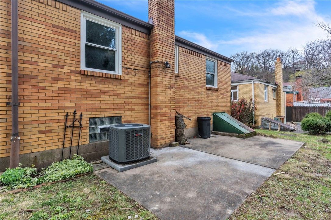 102 North Duane