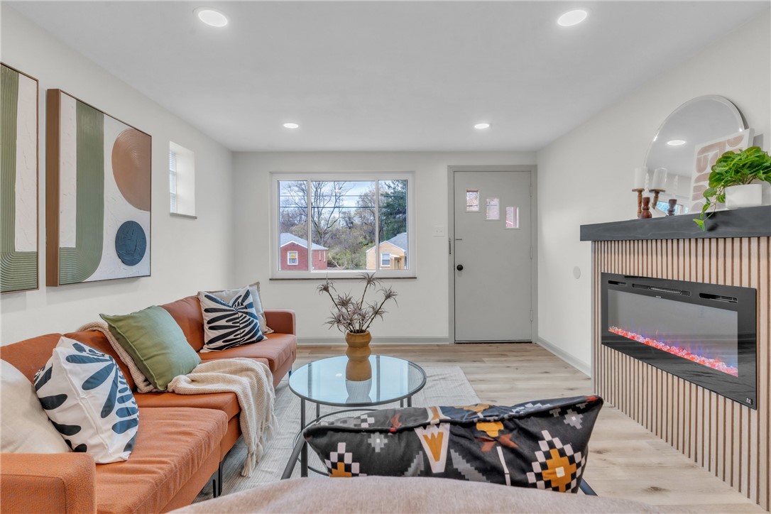 102 North Duane