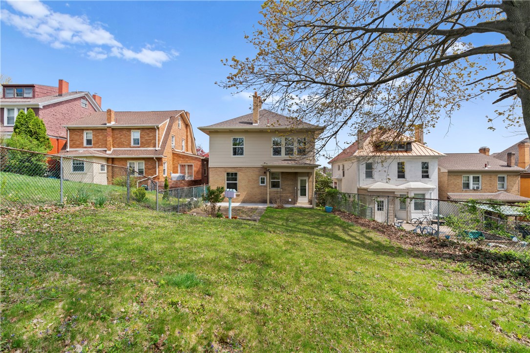 1205 Peermont Ave