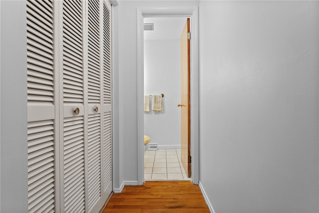 1467 Meteor Cir