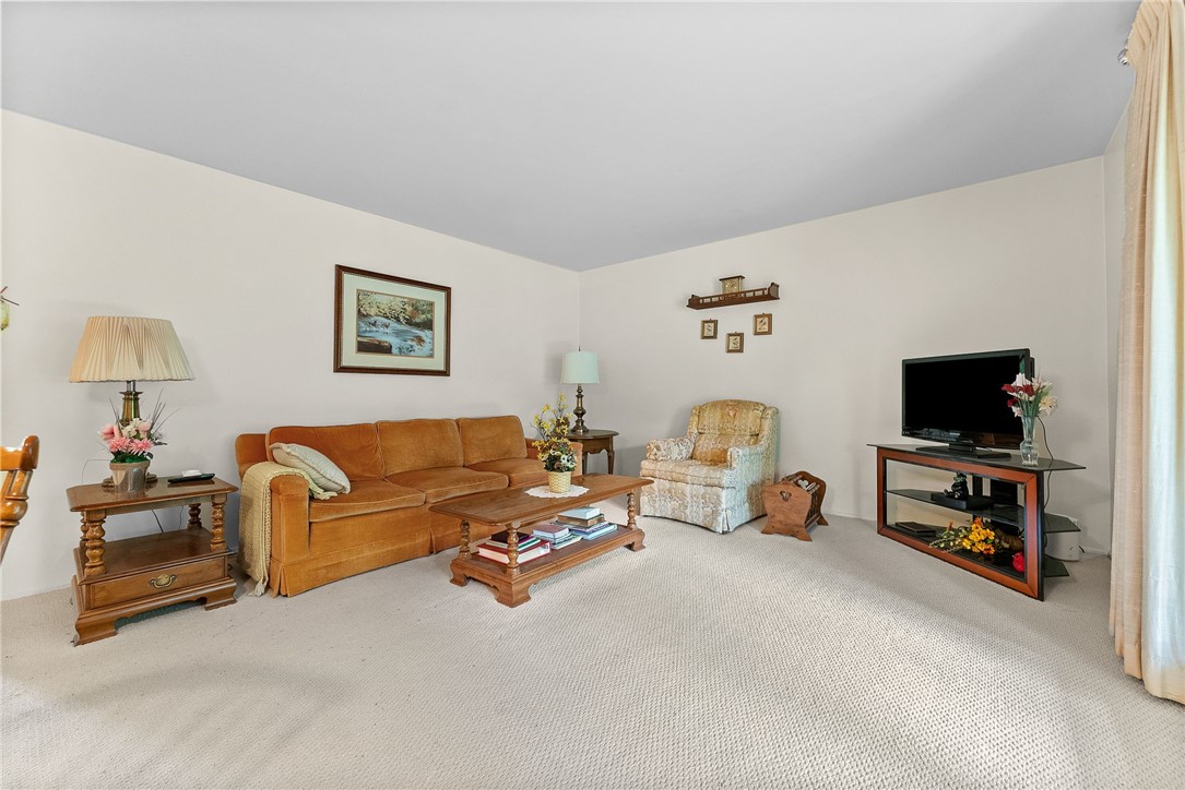 1467 Meteor Cir