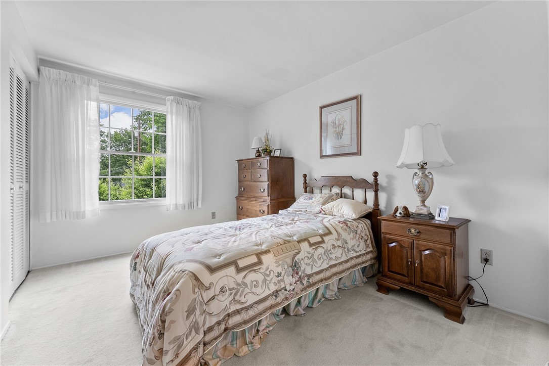 1467 Meteor Cir