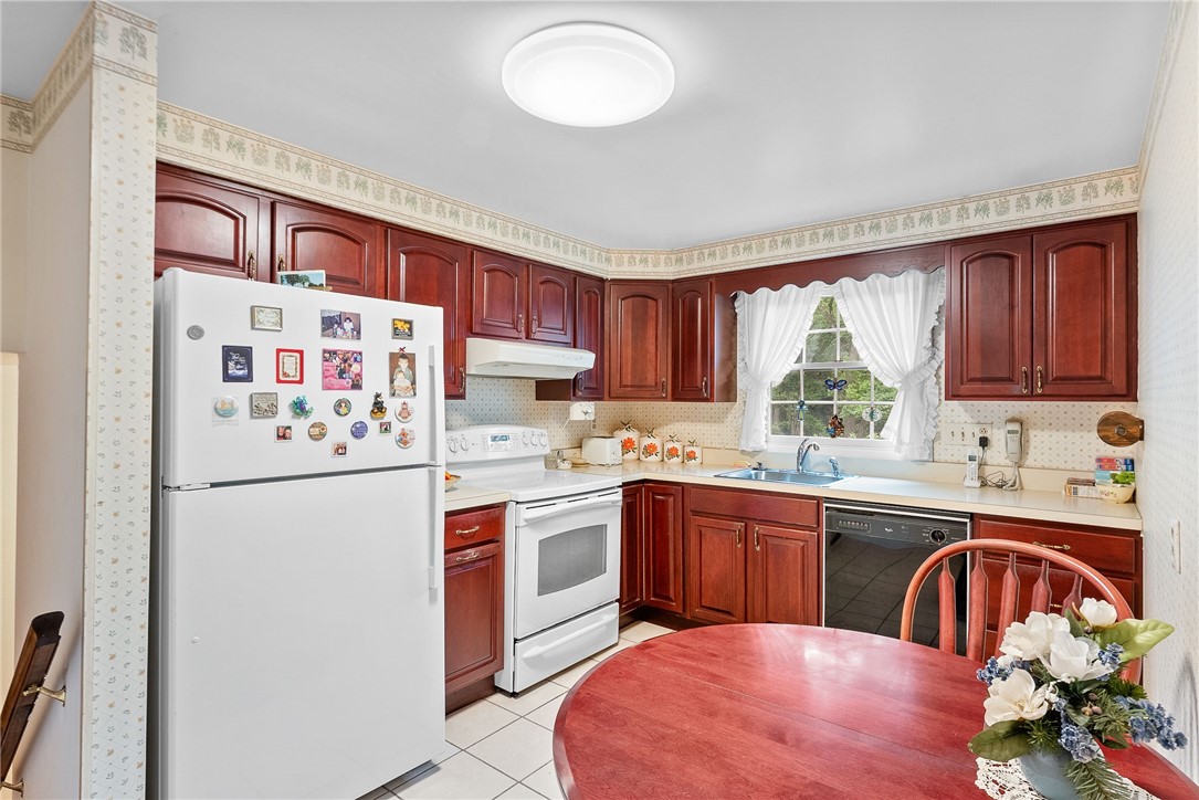 1467 Meteor Cir