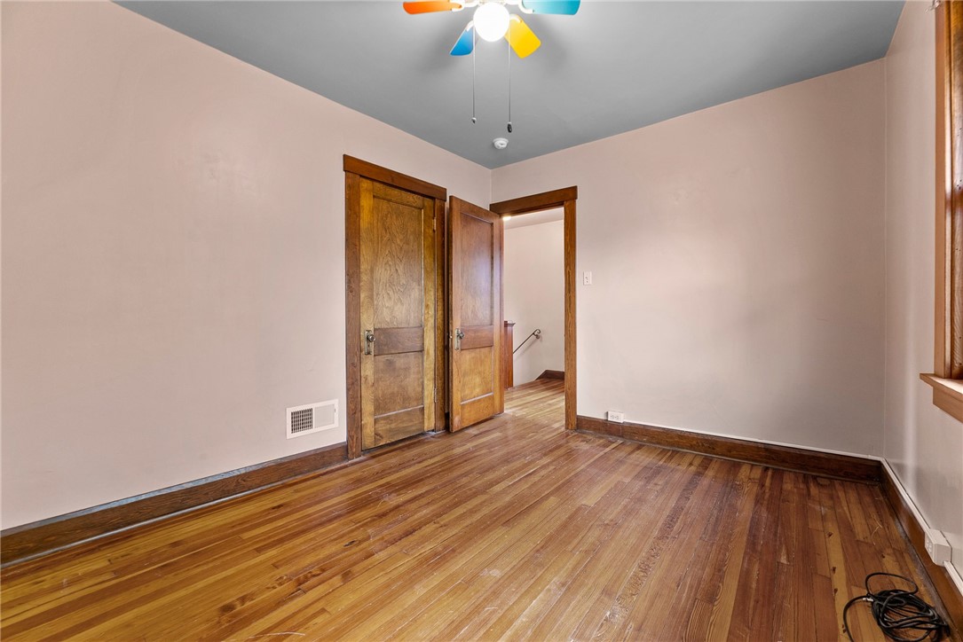 208 E 19th Ave