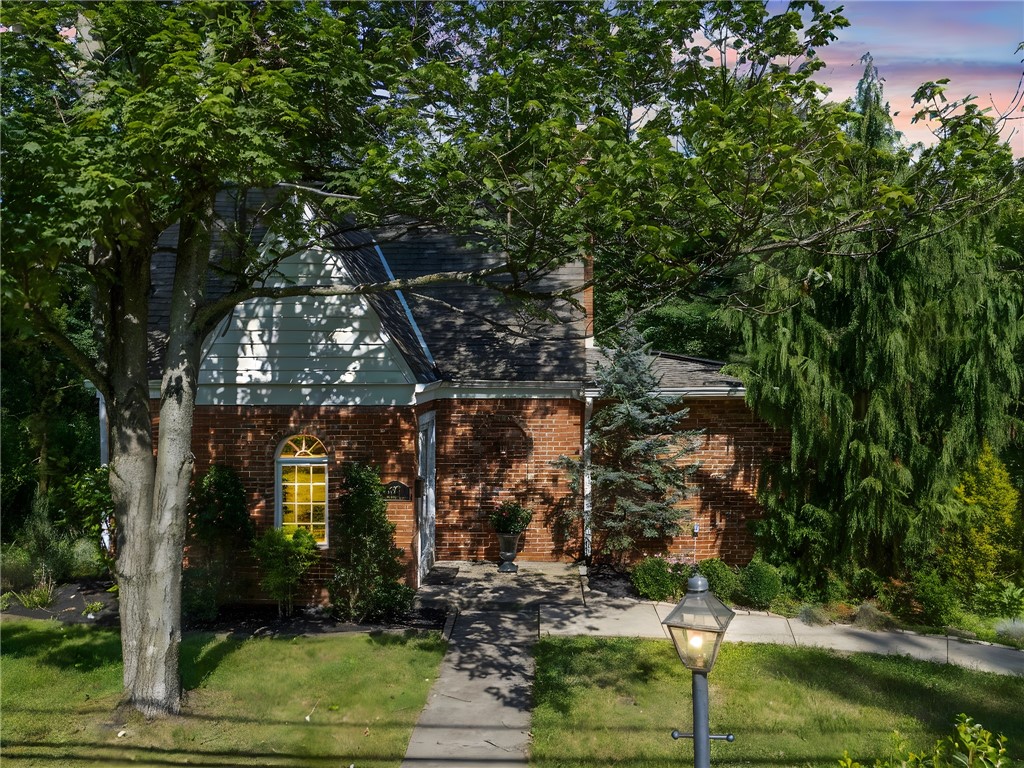 371 Highland Rd