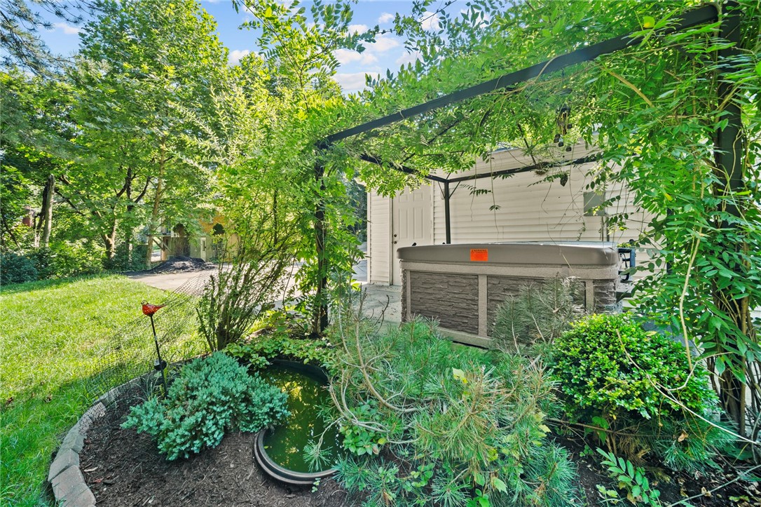 371 Highland Rd