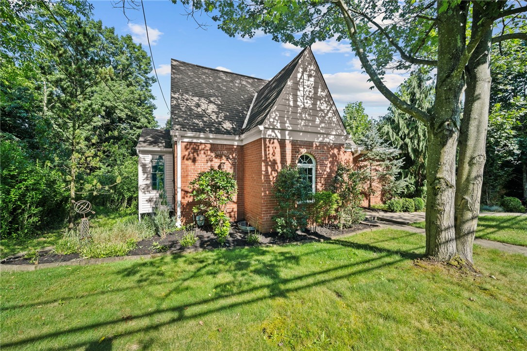 371 Highland Rd