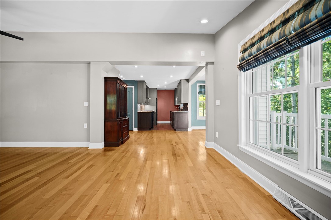 371 Highland Rd