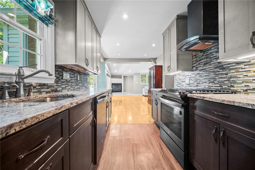 371 Highland Rd