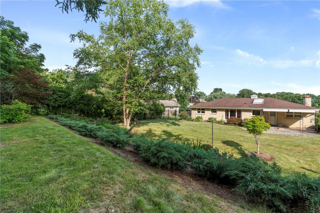 4419 Gateway Dr