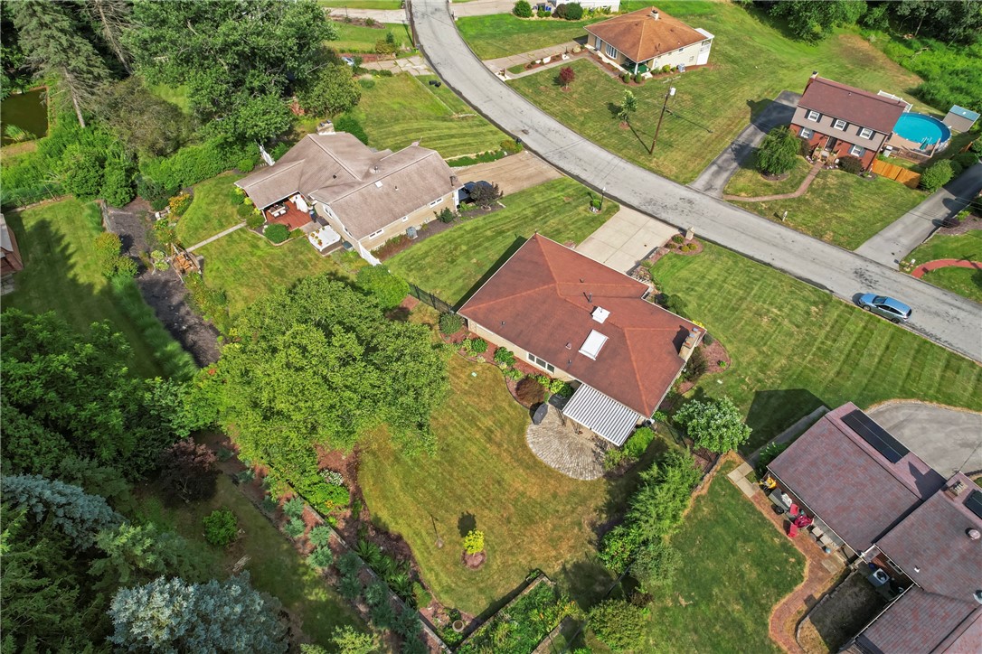 4419 Gateway Dr
