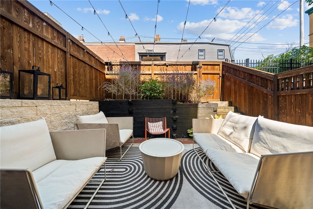 420 Tripoli St