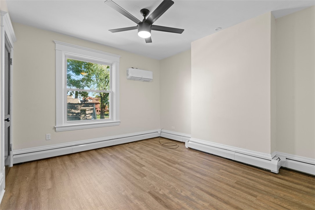 25 W Francis Ave
