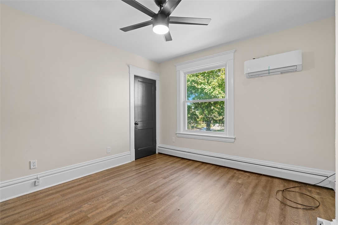 25 W Francis Ave