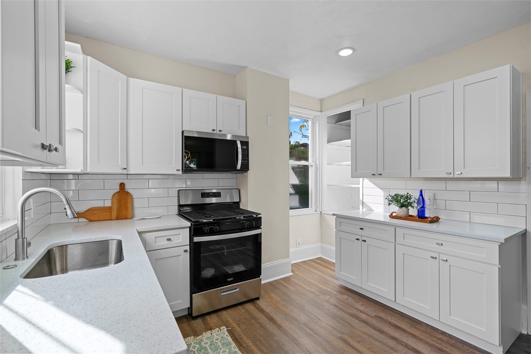 25 W Francis Ave