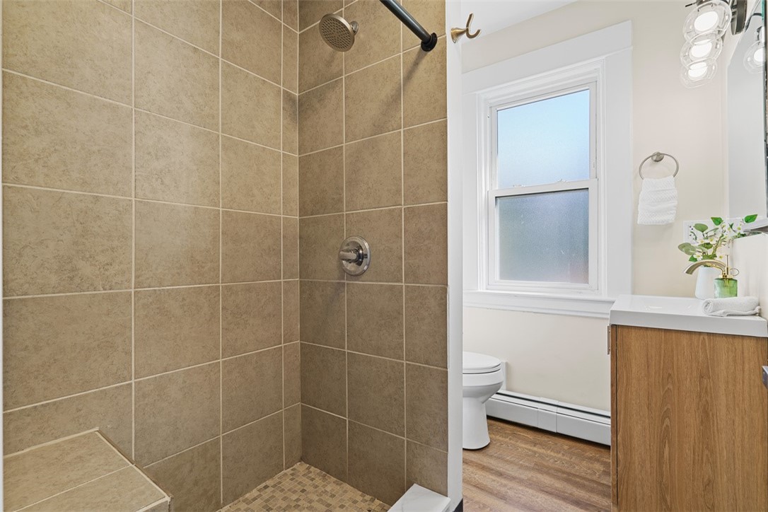 25 W Francis Ave