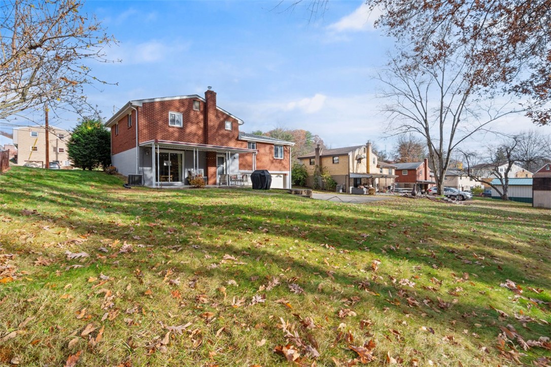 301 Amity Rd
